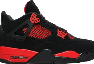 Air Jordan 4