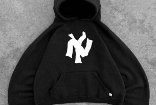 akimbo clothing